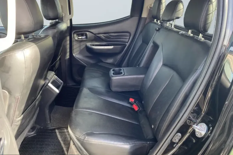 Mitsubishi L200 din 2022 cu 99.685 km - oferta MIT200286 - foto 10