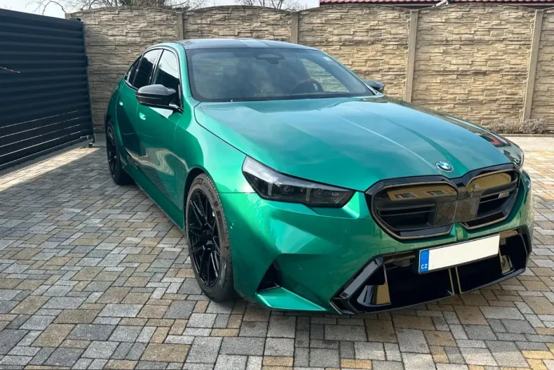 BMW M5 (Seria 5) din 2025 cu 7.500 km - oferta BMW200288 - foto 1