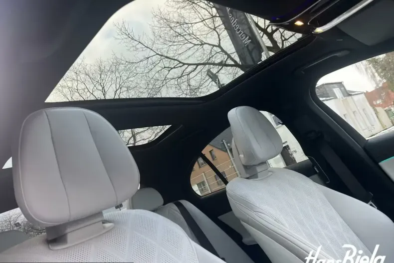 Mercedes-Benz E 400 (Clasa E) din 2023 cu 6.880 km - oferta MER200296 - foto 10