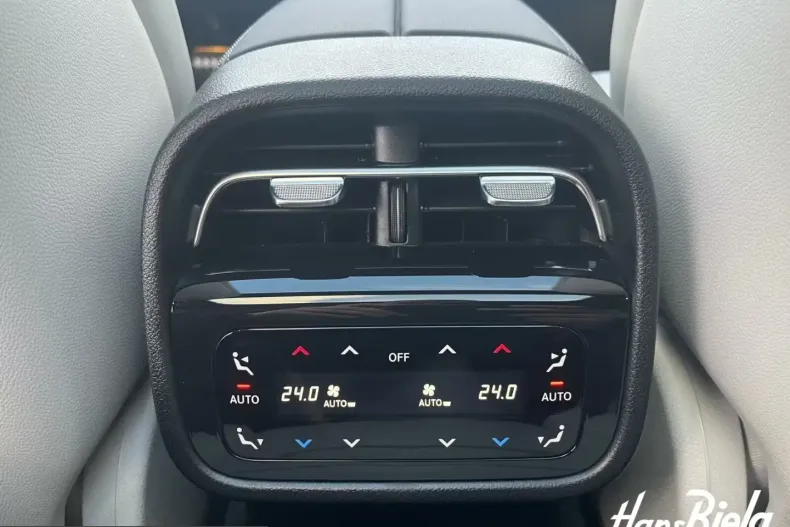 Mercedes-Benz E 400 (Clasa E) din 2023 cu 6.880 km - oferta MER200296 - foto 17