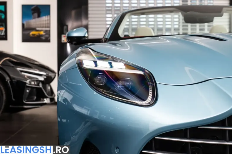 Aston Martin DB12 din 2024 cu 12.300 km - oferta AST200298 - foto 3