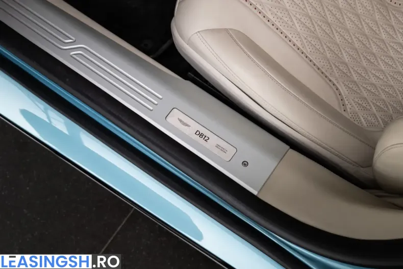 Aston Martin DB12 din 2024 cu 12.300 km - oferta AST200298 - foto 16