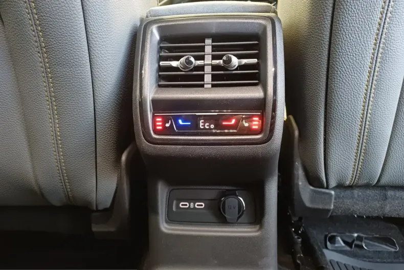 Skoda Kodiaq din 2026 cu 5.525 km - oferta SKO200299 - foto 38