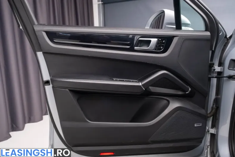 Porsche Cayenne din 2021 cu 87.000 km - oferta POR200300 - foto 22