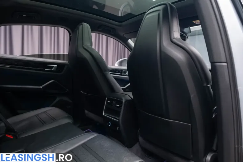 Porsche Cayenne din 2021 cu 87.000 km - oferta POR200300 - foto 37