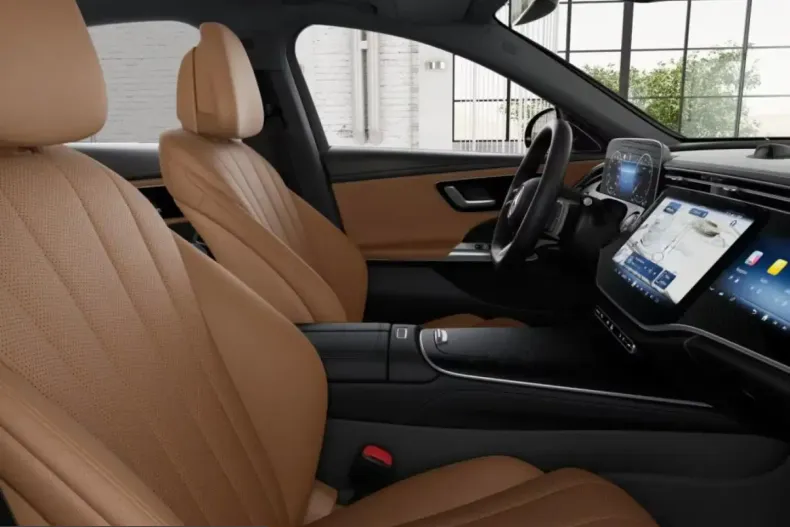 Mercedes-Benz E 200 (Clasa E) din 2025 cu 9.686 km - oferta MER200301 - foto 7