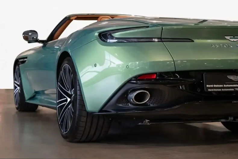 Aston Martin DB12 din 2024 cu 2.500 km - oferta AST200302 - foto 16