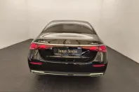 Mercedes-Benz E 300 (Clasa E) din 2024 cu 11.242 km - oferta MER200305 - foto 5