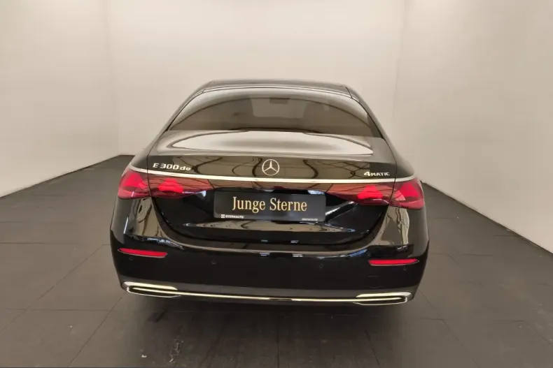 Mercedes-Benz E 300 (Clasa E) din 2024 cu 11.242 km - oferta MER200305 - foto 5