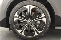 Mercedes-Benz E 300 (Clasa E) din 2024 cu 11.242 km - oferta MER200305 - foto 8