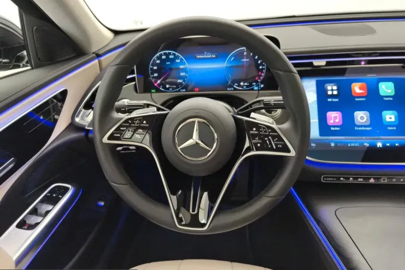 Mercedes-Benz E 300 (Clasa E) din 2024 cu 11.242 km - oferta MER200305 - foto 12