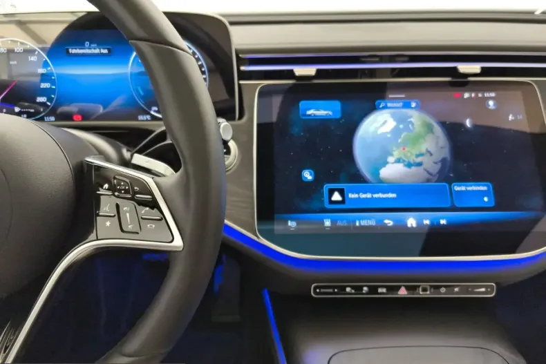 Mercedes-Benz E 300 (Clasa E) din 2024 cu 11.242 km - oferta MER200305 - foto 16