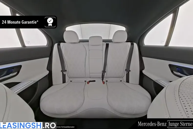 Mercedes-Benz E 400 (Clasa E) din 2023 cu 4.467 km - oferta MER200308 - foto 3