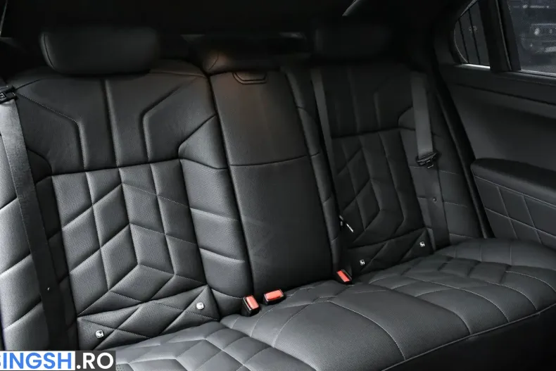 BMW 740 (Seria 7) din 2025 cu 17.355 km - oferta BMW200309 - foto 11