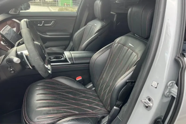 Mercedes-Benz S 63 AMG (Clasa S) din 2023 cu 26.500 km - oferta MER200311 - foto 6