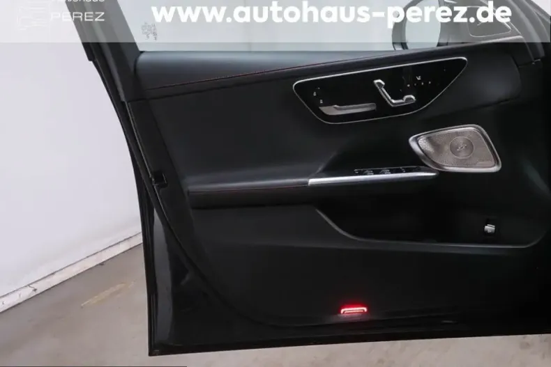 Mercedes-Benz C 43 AMG (Clasa C) din 2023 cu 17.225 km - oferta MER200312 - foto 5