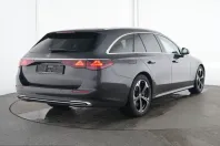 Mercedes-Benz E 300 (Clasa E) din 2024 cu 26.450 km - oferta MER200313 - foto 3