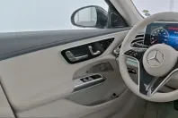 Mercedes-Benz E 300 (Clasa E) din 2024 cu 26.450 km - oferta MER200313 - foto 6