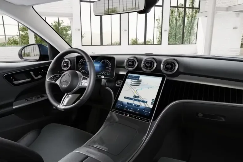 Mercedes-Benz C 300 (Clasa C) din 2024 cu 9.612 km - oferta MER200314 - foto 9