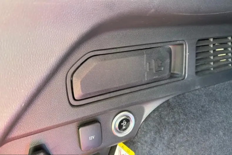 Ford Kuga din 2024 cu 24.448 km - oferta FOR200317 - foto 10