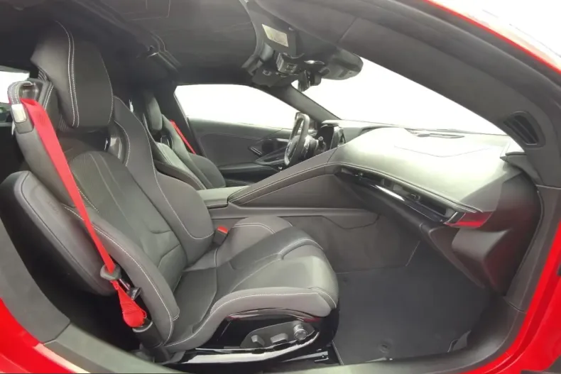 Corvette C8 din 2025 cu 30 km - oferta COR200324 - foto 14