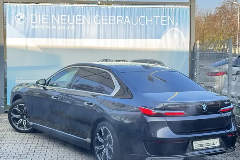 BMW 750 (Seria 7) din 2024 cu 68.930 km - oferta BMW200326 - foto 5