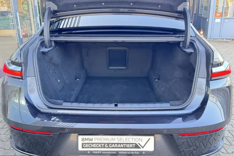 BMW 750 (Seria 7) din 2024 cu 68.930 km - oferta BMW200326 - foto 7