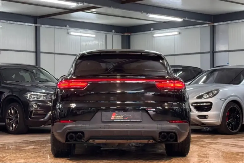 Porsche Cayenne din 2022 cu 48.106 km - oferta POR200328 - foto 8