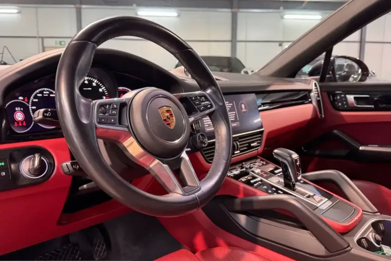 Porsche Cayenne din 2022 cu 48.106 km - oferta POR200328 - foto 12