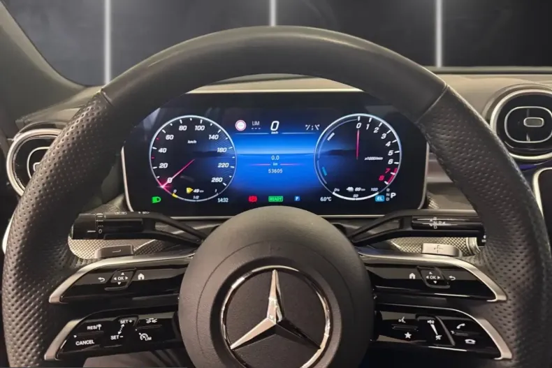 Mercedes-Benz C 300 (Clasa C) din 2023 cu 53.603 km - oferta MER200331 - foto 10