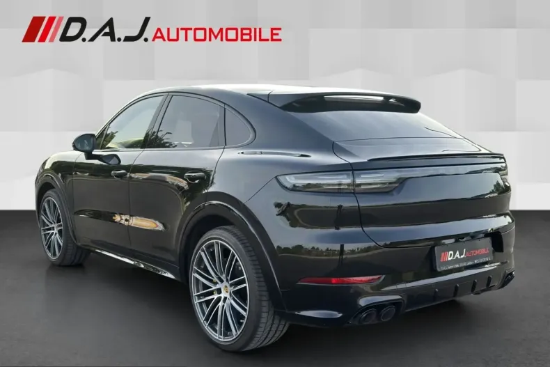 Porsche Cayenne din 2023 cu 39.950 km - oferta POR200332 - foto 6