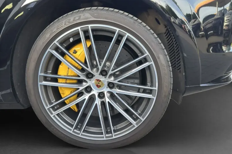 Porsche Cayenne din 2023 cu 39.950 km - oferta POR200332 - foto 9