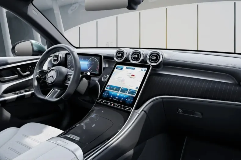 Mercedes-Benz GLC 200 (Clasa GLC) din 2025 cu 24.871 km - oferta MER200333 - foto 8