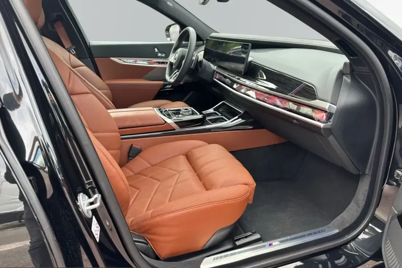 BMW 740 (Seria 7) din 2024 cu 25.500 km - oferta BMW200335 - foto 10