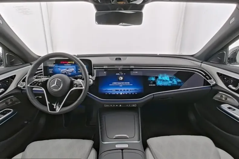 Mercedes-Benz E 300 (Clasa E) din 2024 cu 35.000 km - oferta MER200340 - foto 1