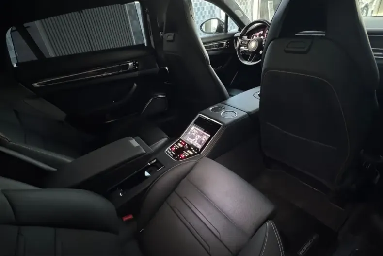 Porsche Panamera din 2021 cu 75.000 km - oferta POR200341 - foto 23