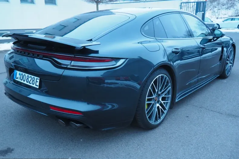 Porsche Panamera din 2021 cu 75.000 km - oferta POR200344 - foto 6