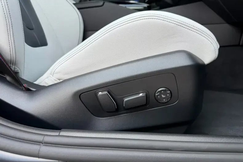 BMW M5 (Seria 5) din 2025 cu 6.000 km - oferta BMW200345 - foto 16