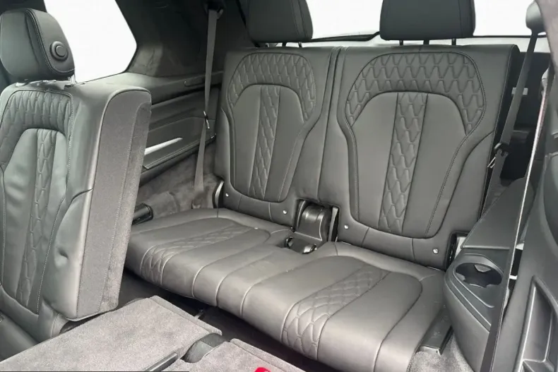 BMW X7 (Seria X) din 2025 cu 26.353 km - oferta BMW200347 - foto 8