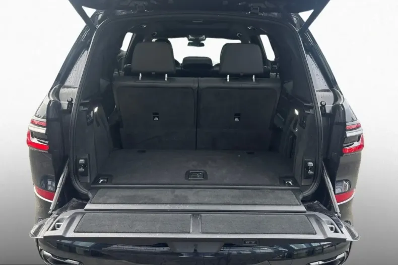 BMW X7 (Seria X) din 2025 cu 26.353 km - oferta BMW200347 - foto 13