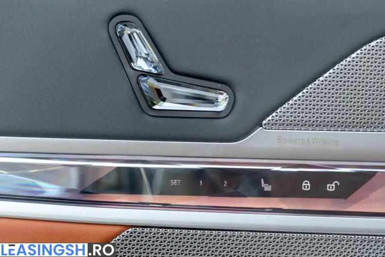 BMW 740 (Seria 7) din 2025 cu 14.500 km - oferta BMW200348 - foto 15