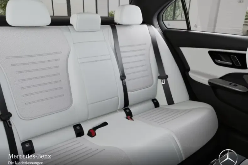 Mercedes-Benz C 180 (Clasa C) din 2025 cu 16.498 km - oferta MER200352 - foto 12