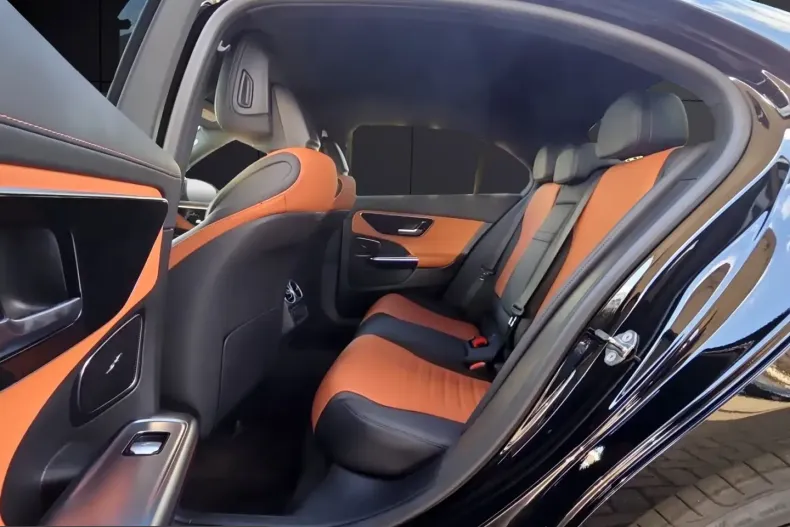 Mercedes-Benz C 220 (Clasa C) din 2023 cu 66.200 km - oferta MER200361 - foto 10