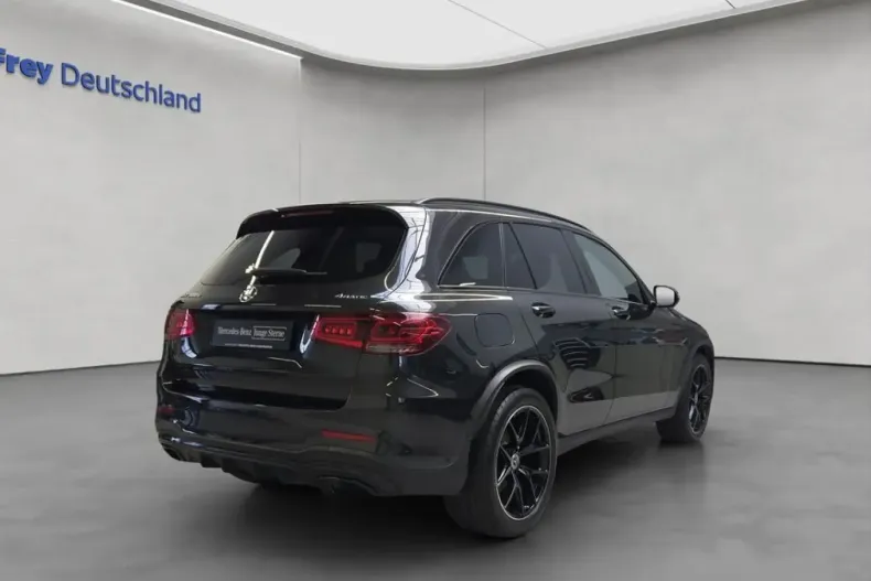 Mercedes-Benz GLC 300 (Clasa GLC) din 2022 cu 70.345 km - oferta MER200369 - foto 6