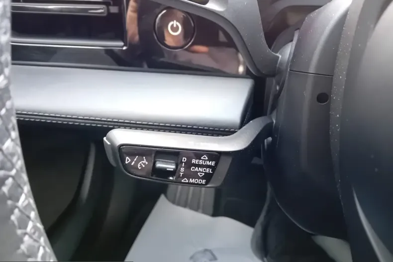 Porsche Taycan din 2023 cu 23.495 km - oferta POR200370 - foto 24