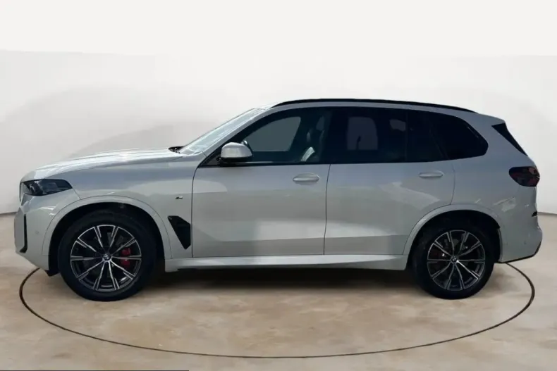 BMW X5 (Seria X) din 2025 cu 24.005 km - oferta BMW200371 - foto 3