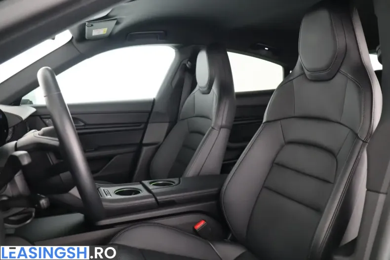 Porsche Taycan din 2023 cu 12.258 km - oferta POR200372 - foto 9