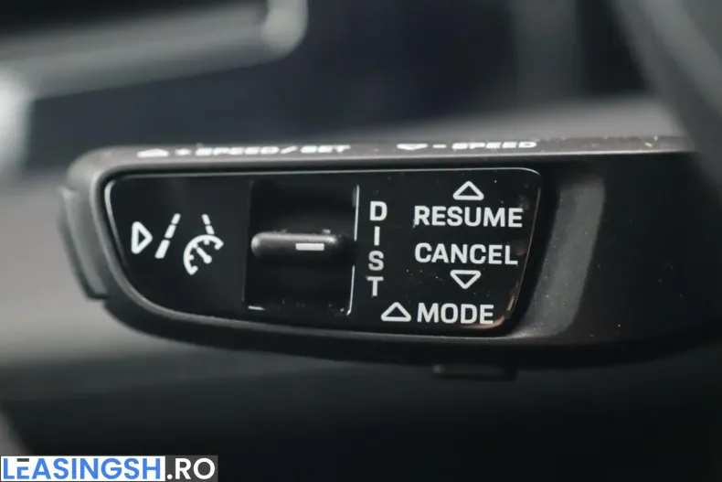 Porsche Taycan din 2023 cu 12.258 km - oferta POR200372 - foto 15