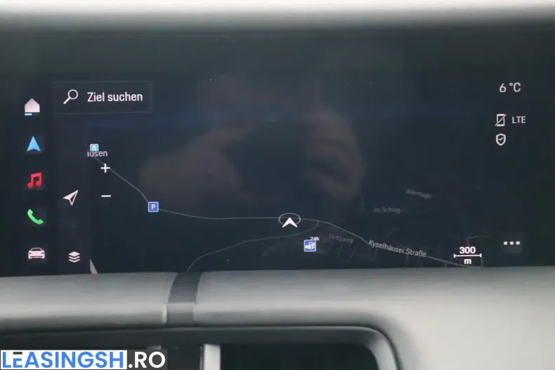 Porsche Taycan din 2023 cu 12.258 km - oferta POR200372 - foto 18