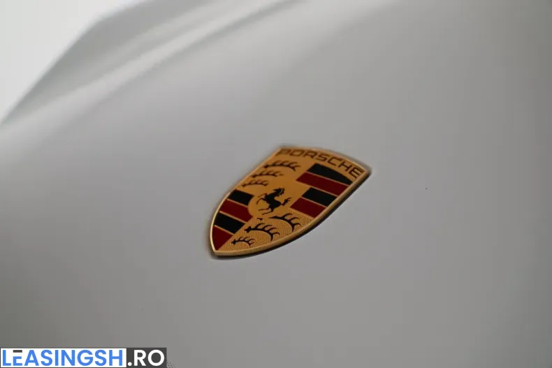 Porsche Taycan din 2023 cu 12.258 km - oferta POR200372 - foto 23